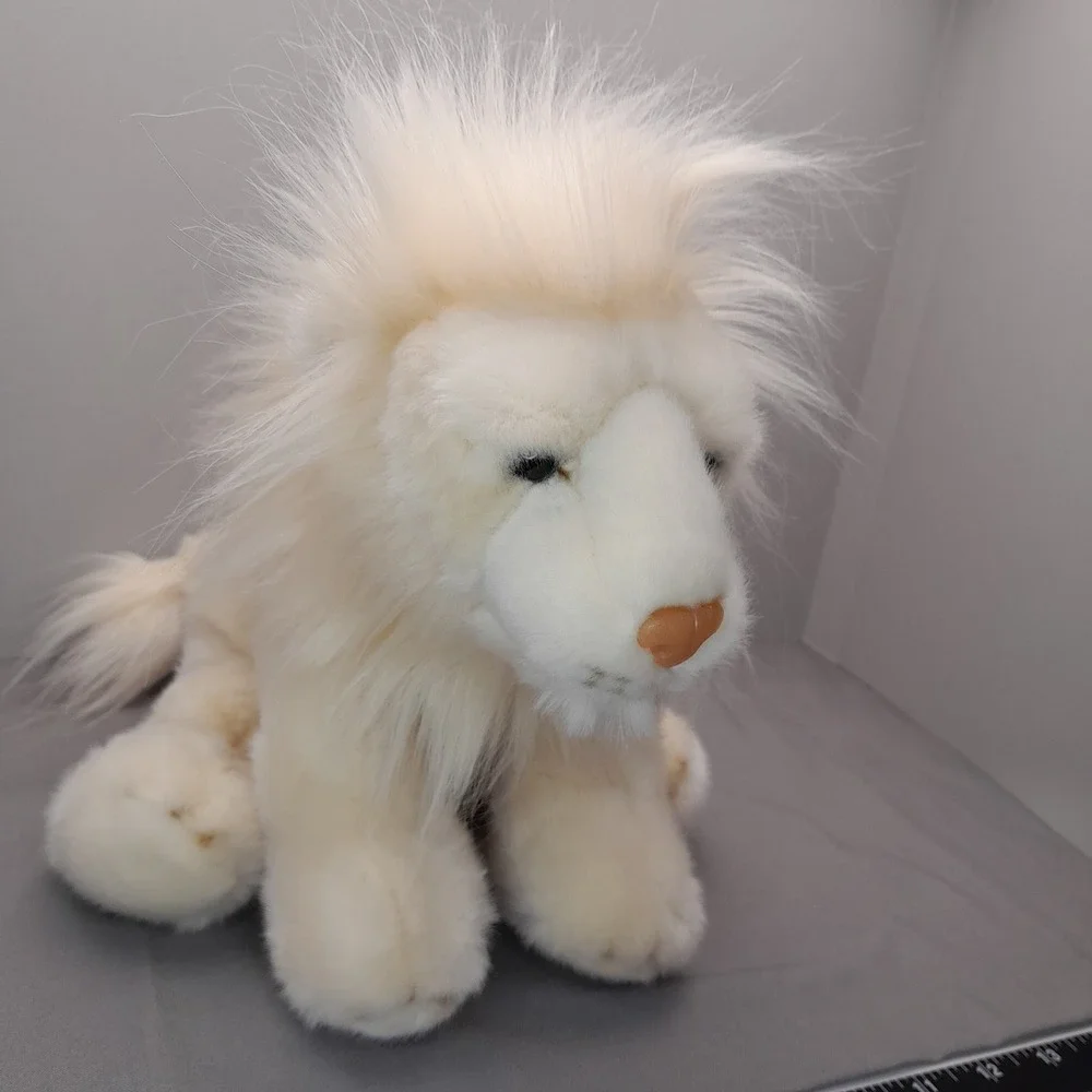 Wildlife Tree White Lion Plush Stuffed Animal Soft Fluffy Mane 10 Inch Sitting
